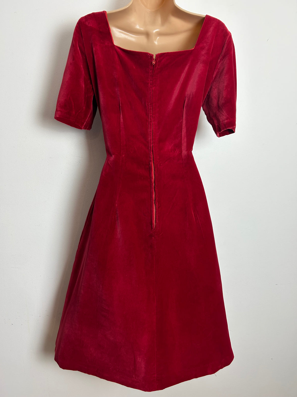 Vintage Late 1950s Size 10 Beautiful Red Velvet Christmas Party Dress Size 10