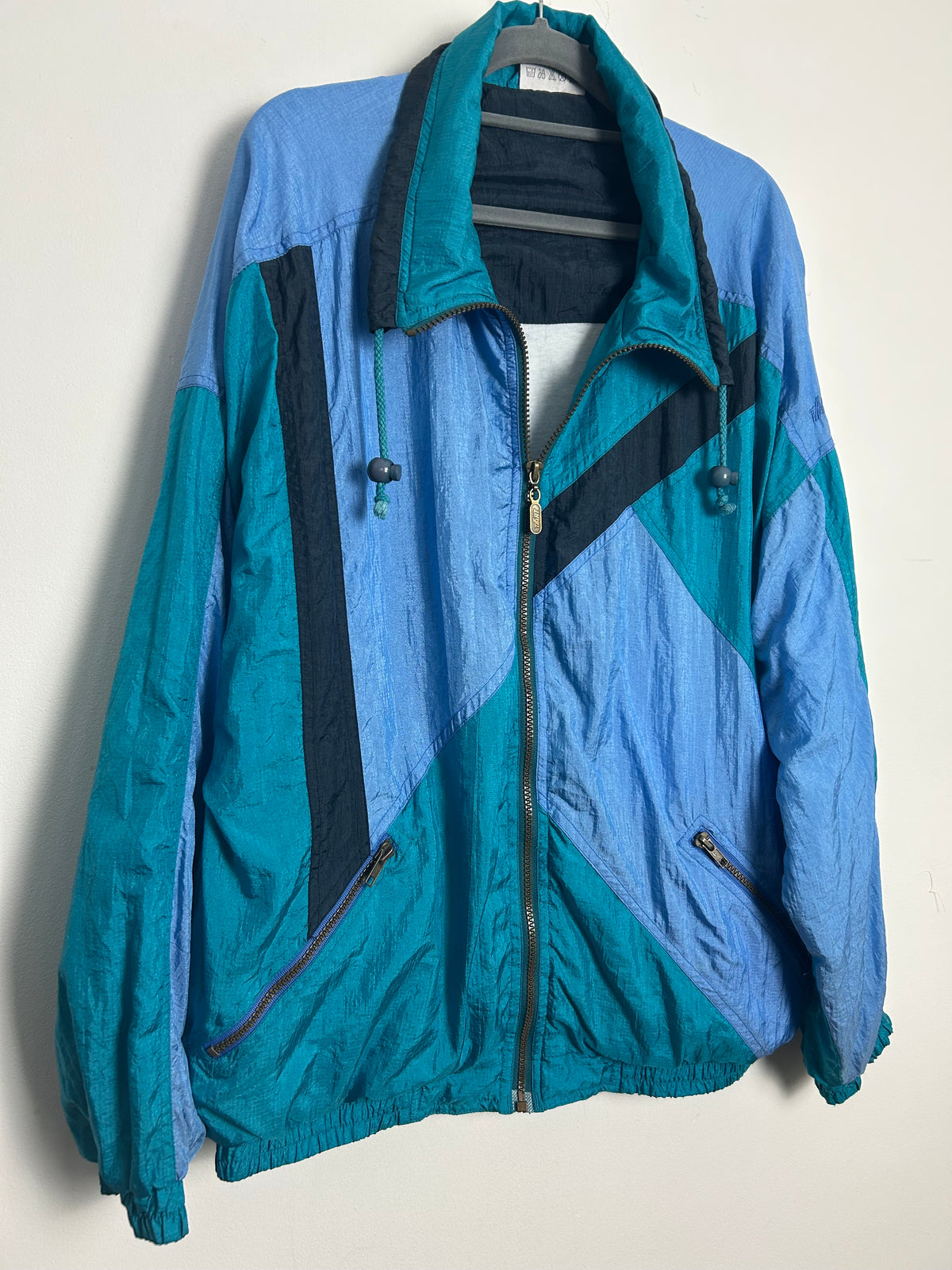Vintage 1980s T/ART Up To Size 16 Blue Tones Zip Pockets Shell Suit Jacket