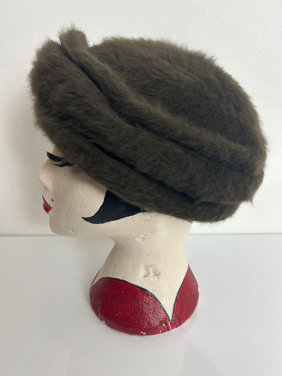 Vintage 1960s Moss Green Angora Mix Pill Box Style Hat