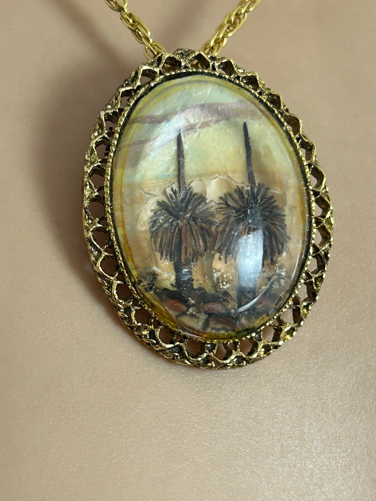 Vintage 1950s RARE Handcrafted Australian Paperbark Miniature Picture Pendant & Necklace By G. Metcalfe