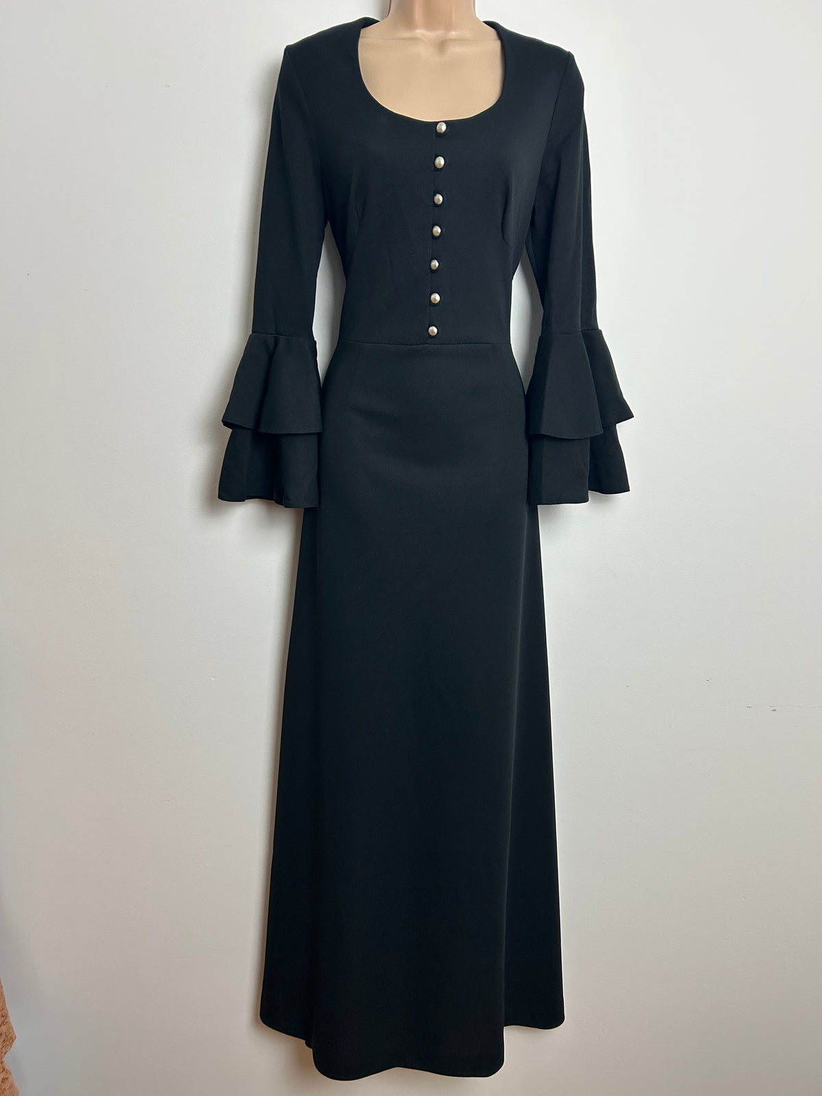Vintage 1960s CARNEGIE BOUTQUE Size 10 Black Layered Flared Cuff Maxi Dress