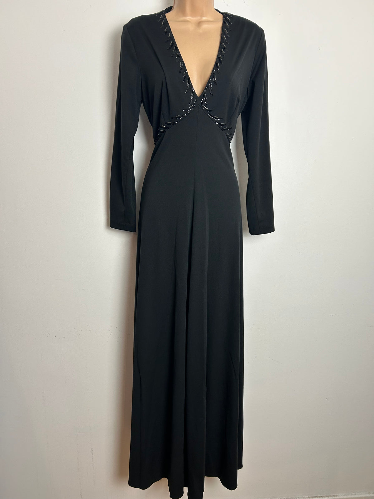 Vintage 1970s TRINA LEWIS & MARJON COUTURE Size    Black Sequin & Bead Detail Long Sleeve Evening Maxi Dress