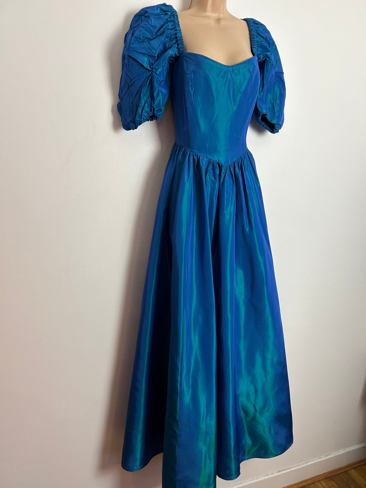 Vintage 80s LAURA ASHLEY UK Size 8-10 (Size 14 On Label) Petrol Blue Iridescent Short Puffed Sleeve Maxi Length Ballgown Occasion Dress