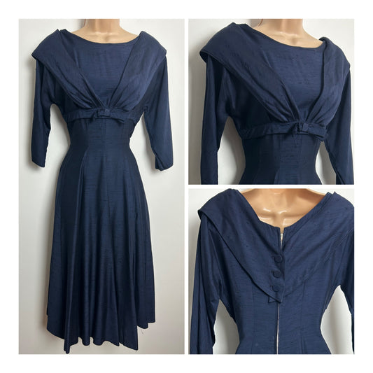 Vintage Late 1940s Early 1950s Size 6 Navy Blue Slubbed Rayon Fitted Wiggle Dress