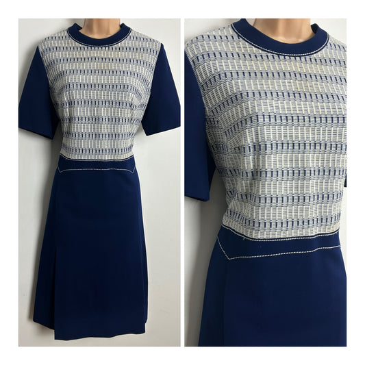 Vintage 1960s Size 14-16 Navy Blue & White Stripe Woven Bodice Detail Mod Shift Dress