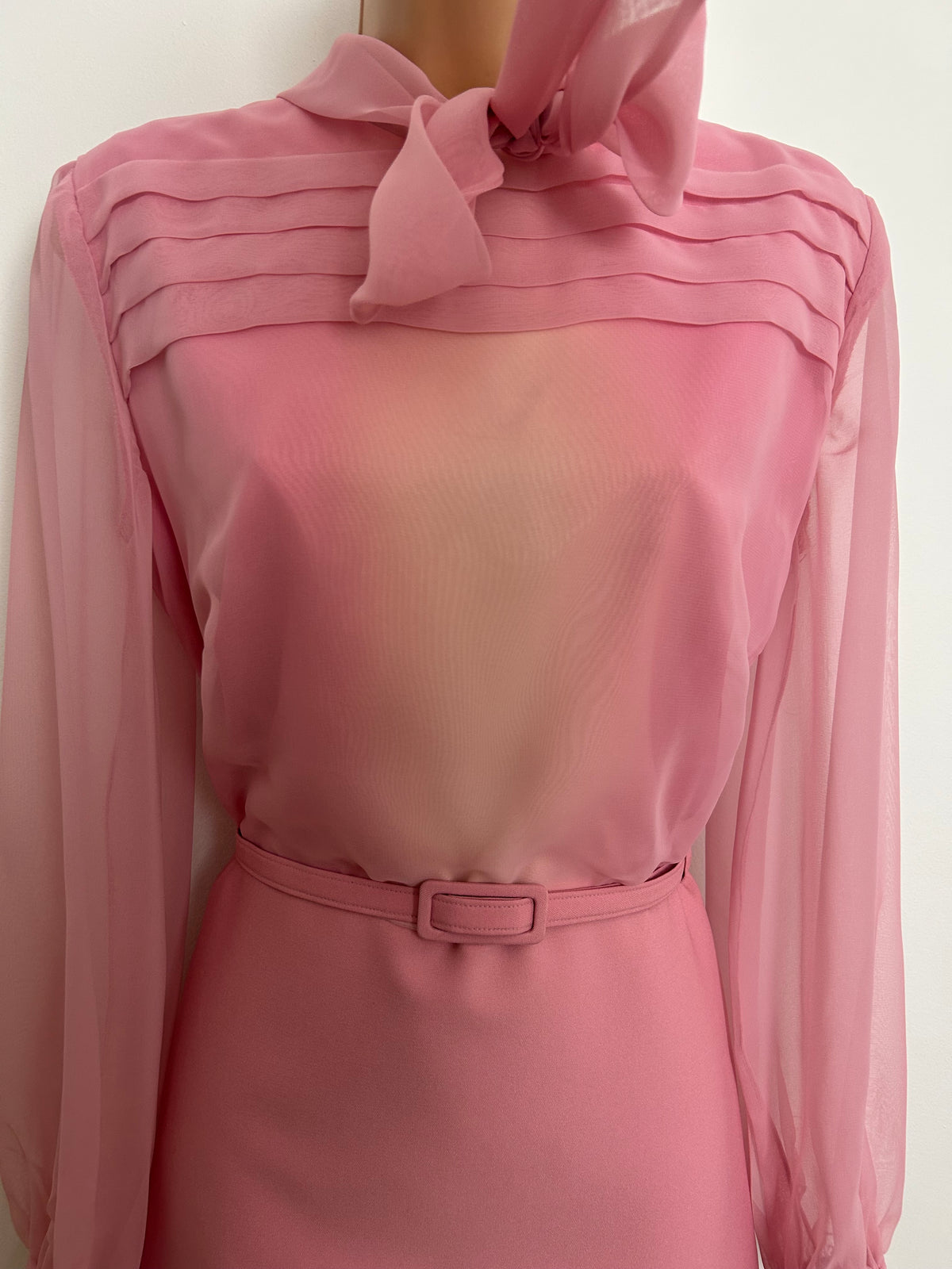 Vintage 1960s PEGGY FRENCH COUTURE Size 12 Pale Pink Pussy Bow Tie Mod Dress & Matching Jacket