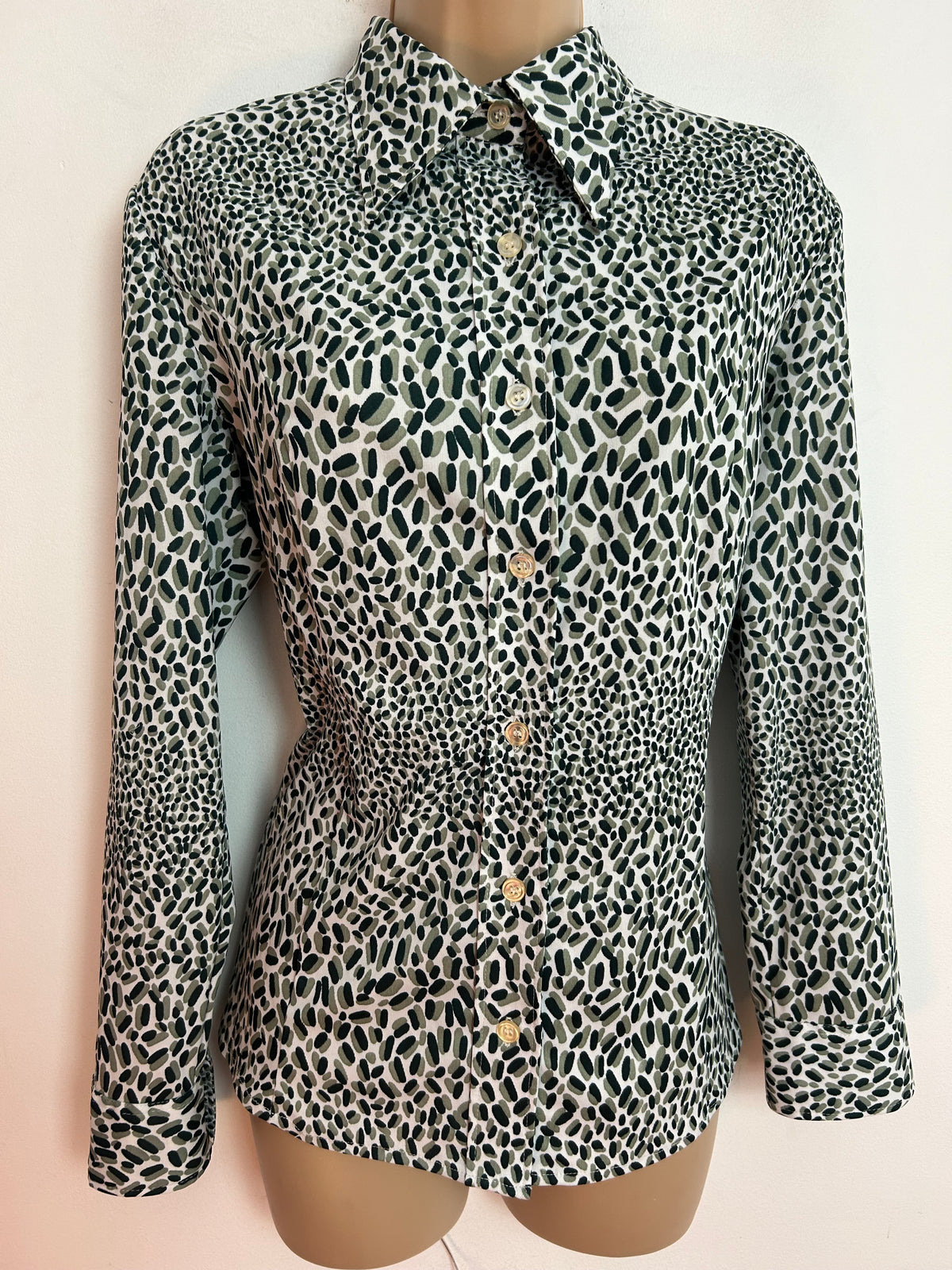 Vintage 1970s CHARLES GUITARO UK Size 14 Green & White Abstract Print Long Sleeve Shirt