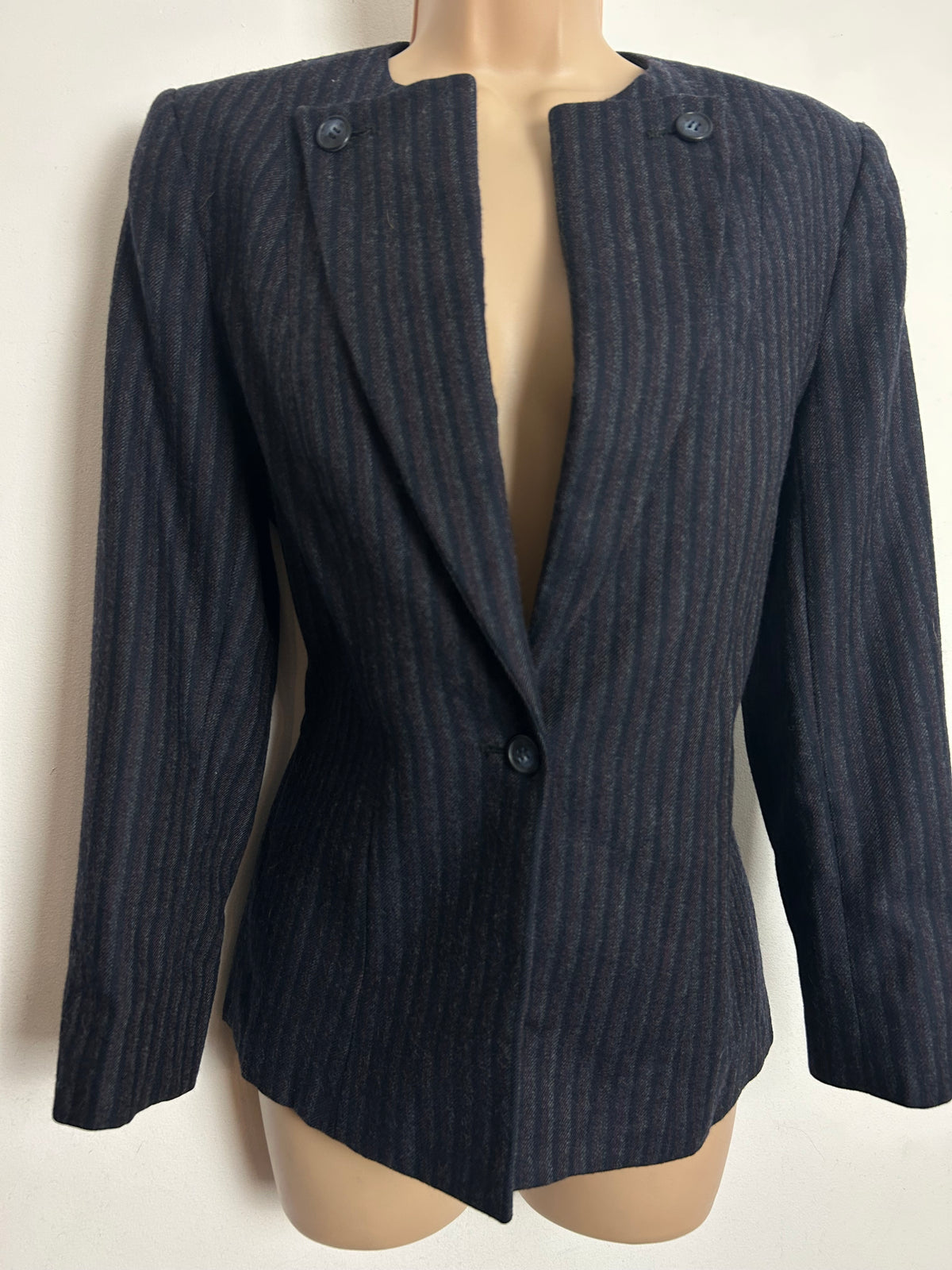 Vintage 1980s Size 10 Darkest Grey Stripe Wool Mix Button Collar Blazer