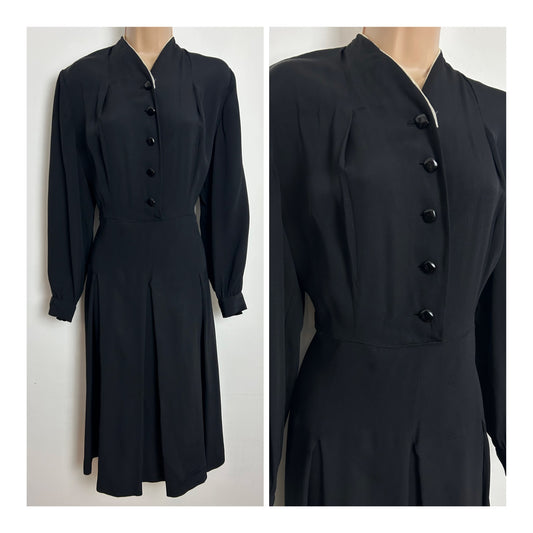 Vintage 1940s Size 14-16 Black Rayon Long Sleeve Mid Length Day Dress