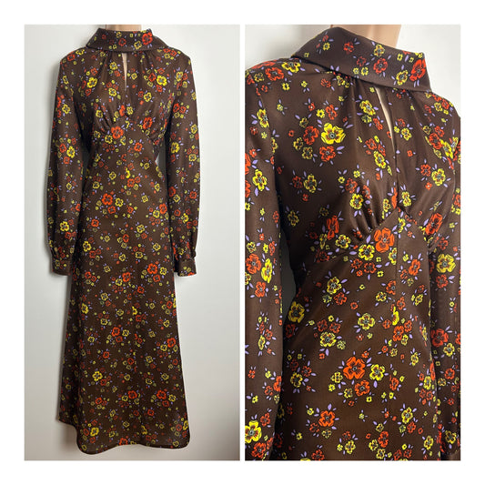 Vintage 1970s Size 12 Brown Orange & Yellow Floral Print Keyhole Long Sleeve Maxi Dress