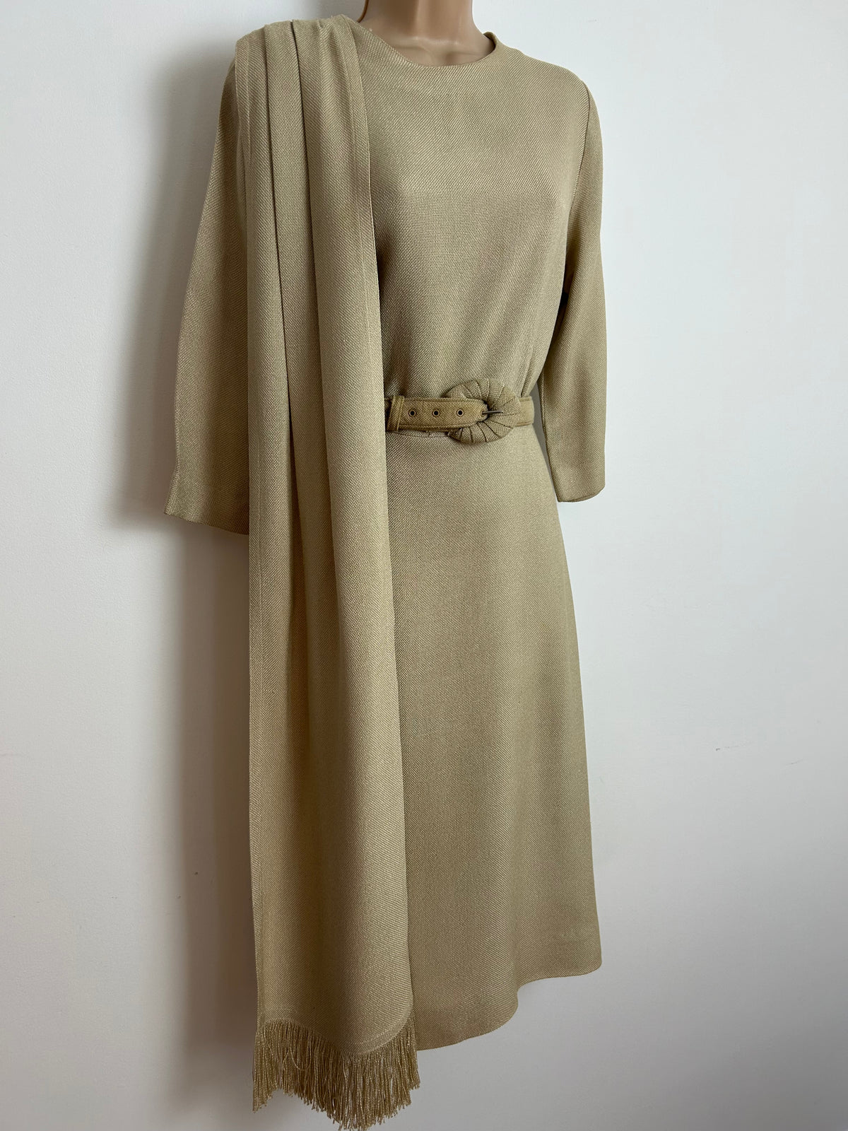 Vintage 1950s CHARLES BUTLER Size 12 Beige MOYGASHEL Irish Linen Belted Dress