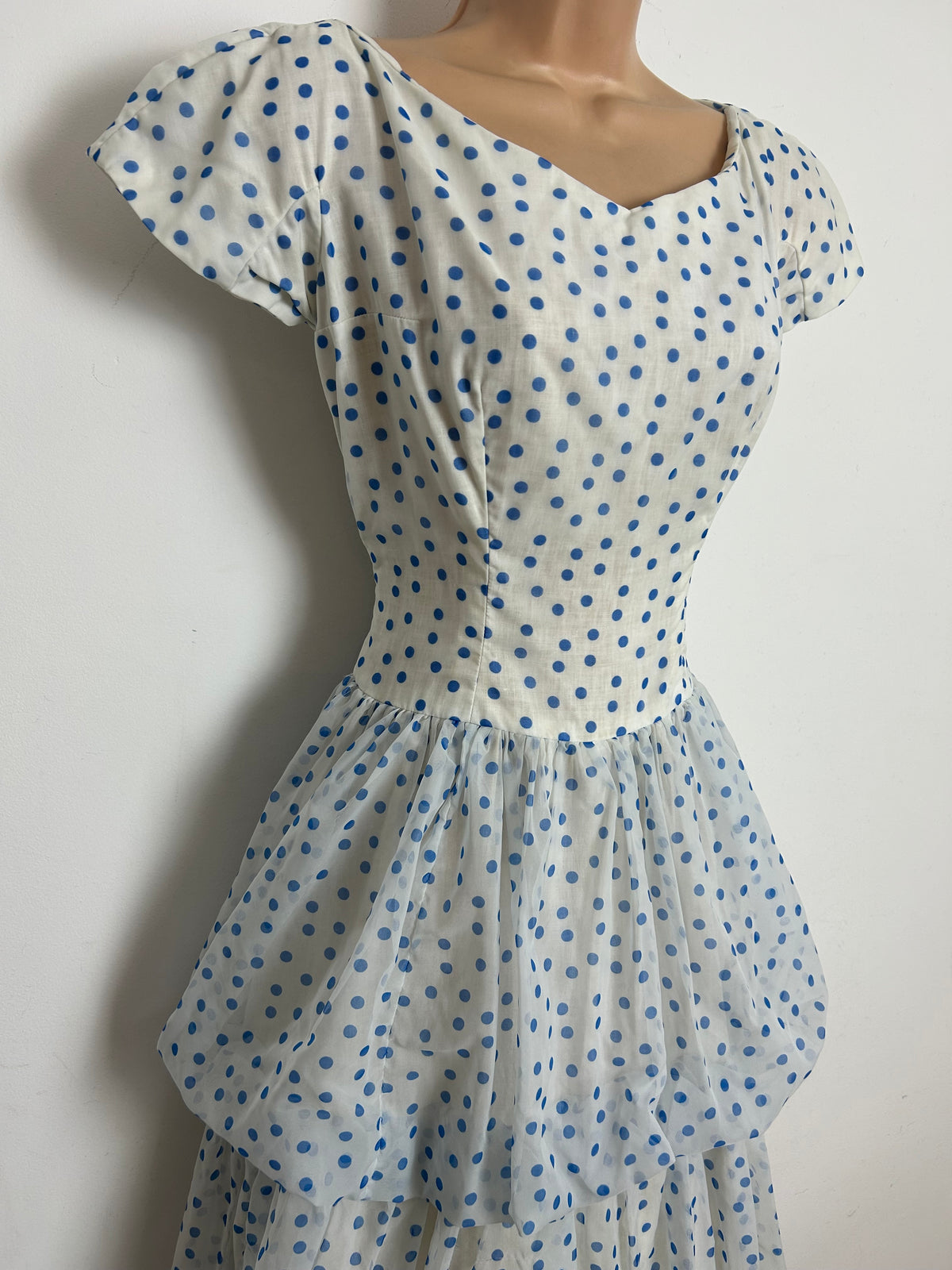 Vintage Late 1950s PECK & PECK Size 8 White & Blue Polka Dot Layered Party Prom Occasion Dress