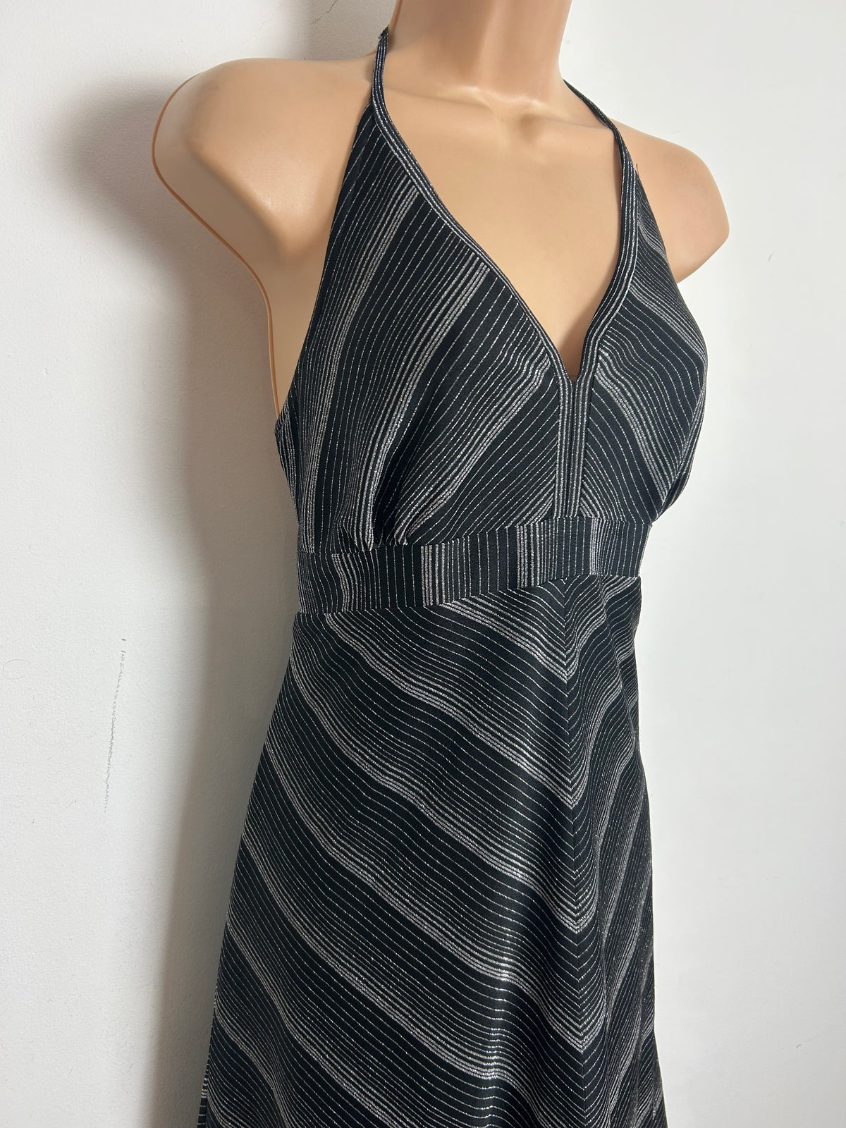 Vintage 1970s Size 10 Black & Silver Chevron Stripe Print Halter Neck Evening Maxi Dress