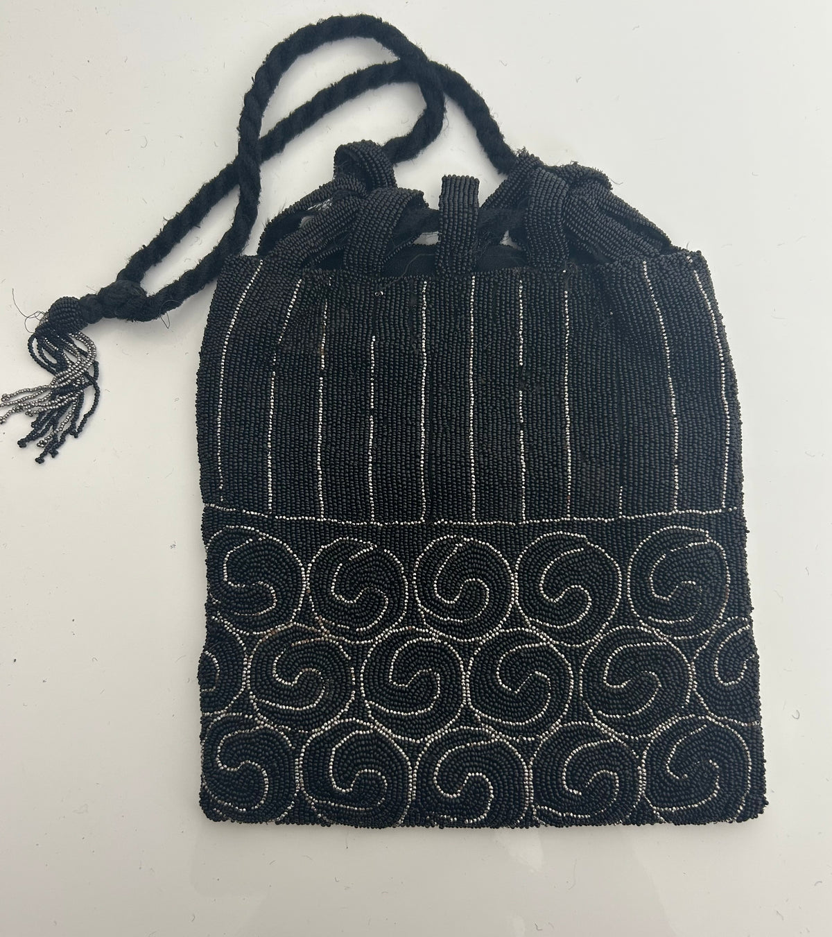 Vintage Circa 1920s Black & Silver Micro Beaded Swirl Pattern Pouch Style Flapper Bag