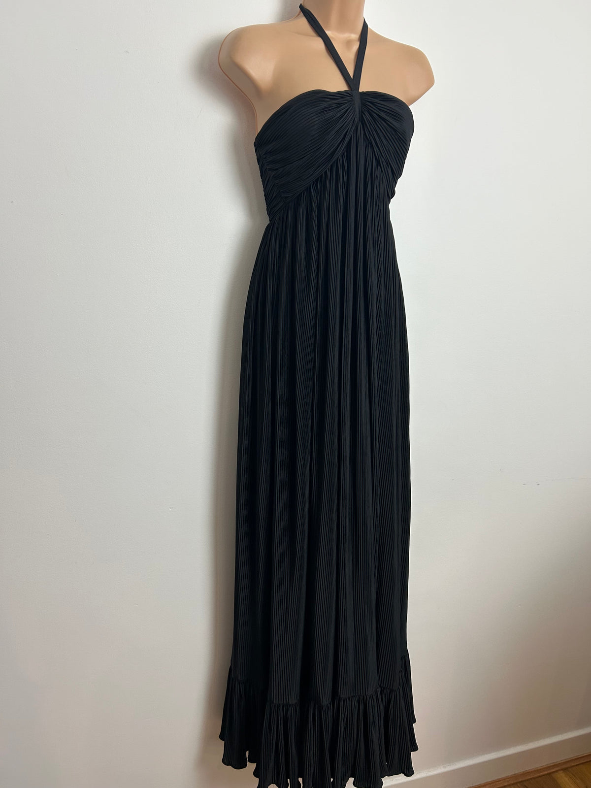 Vintage 1970s Size 8 Black Plisse Pleated Halter Open Back Empire Line Occasion Maxi Dress