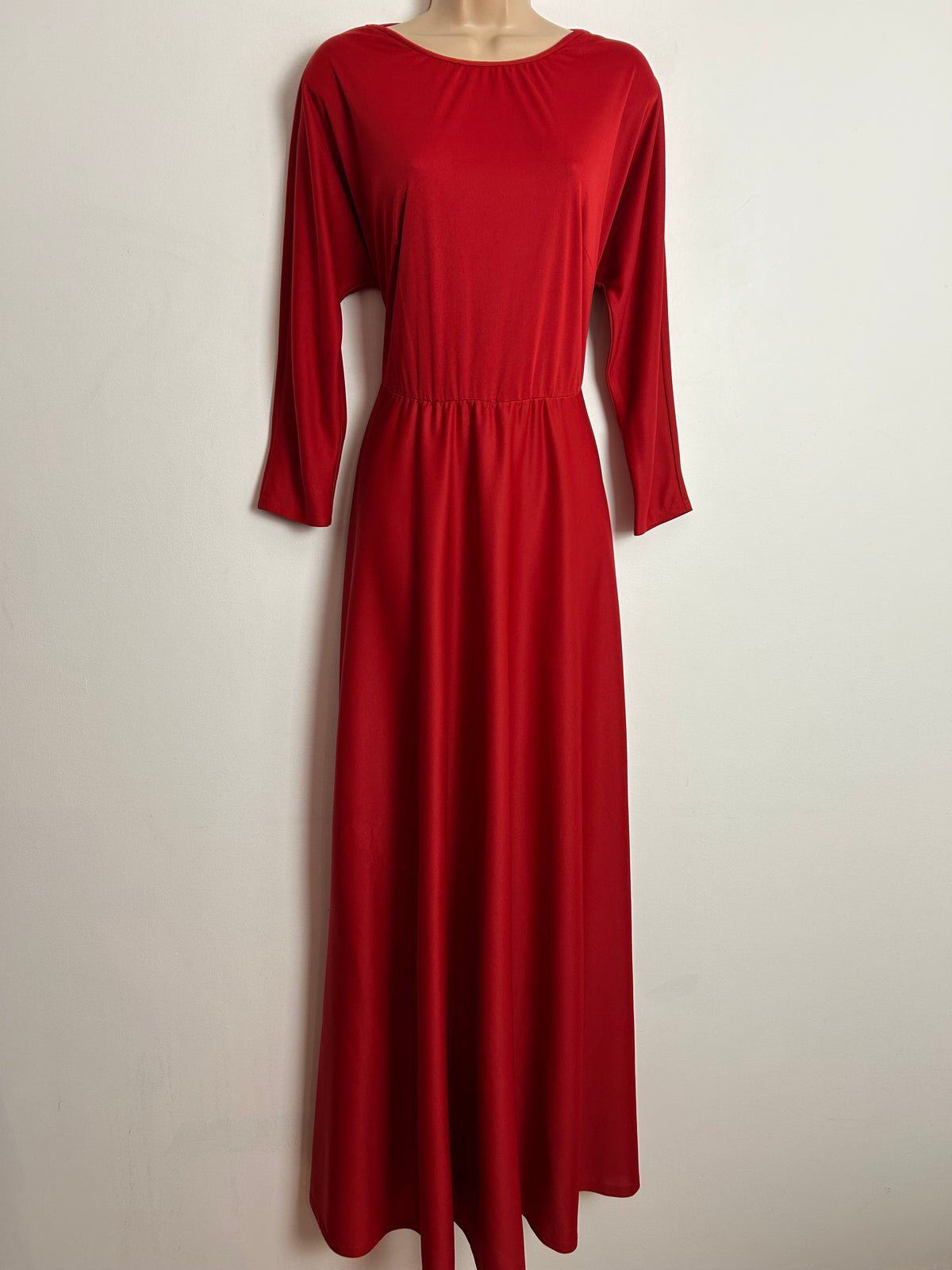 Vintage 1980s UK Size 12-14 Deep Red Long Dolman Sleeve Diamond Mesh Back Panel Maxi Dress