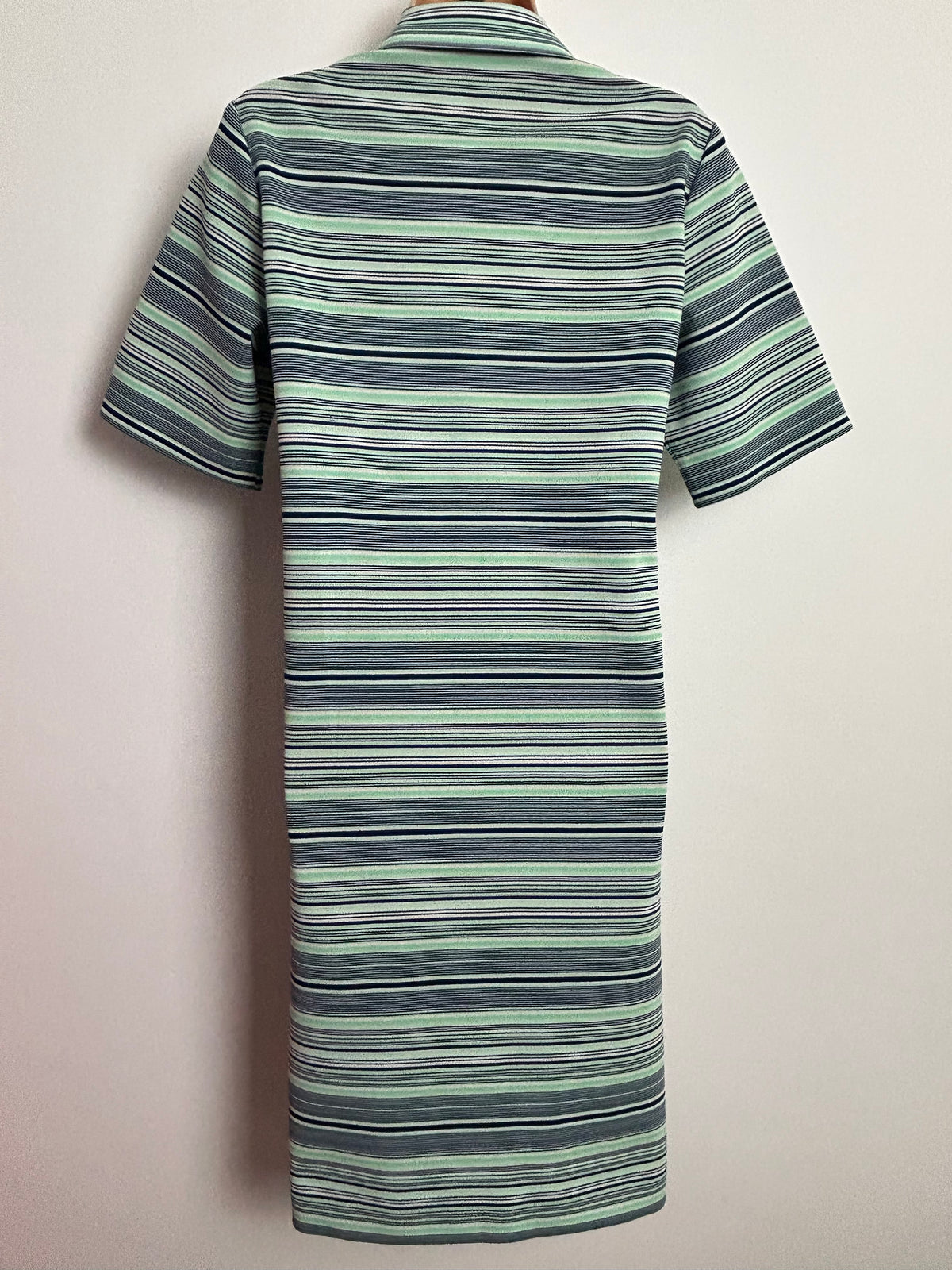 Vintage 1970s MISS JEANNIE Size 14 Navy Blue Green & White Stripe Print Pocket Detail Zip Front Shift Mod Dress