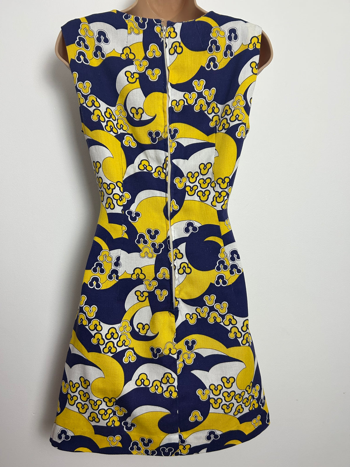 Vintage 1960s Size 8 Navy Blue Yellow & White Psychedelic Print Cotton Mini Mod Shift Dress