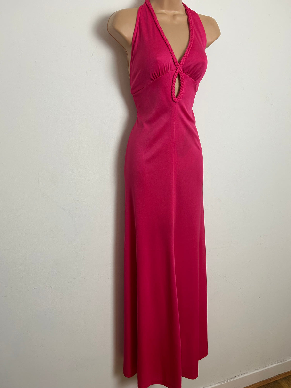Vintage 1970s BERNSHAW Size 8-10 Hot Pink Plait Detail Halterneck Keyhole Open Back Maxi Dress