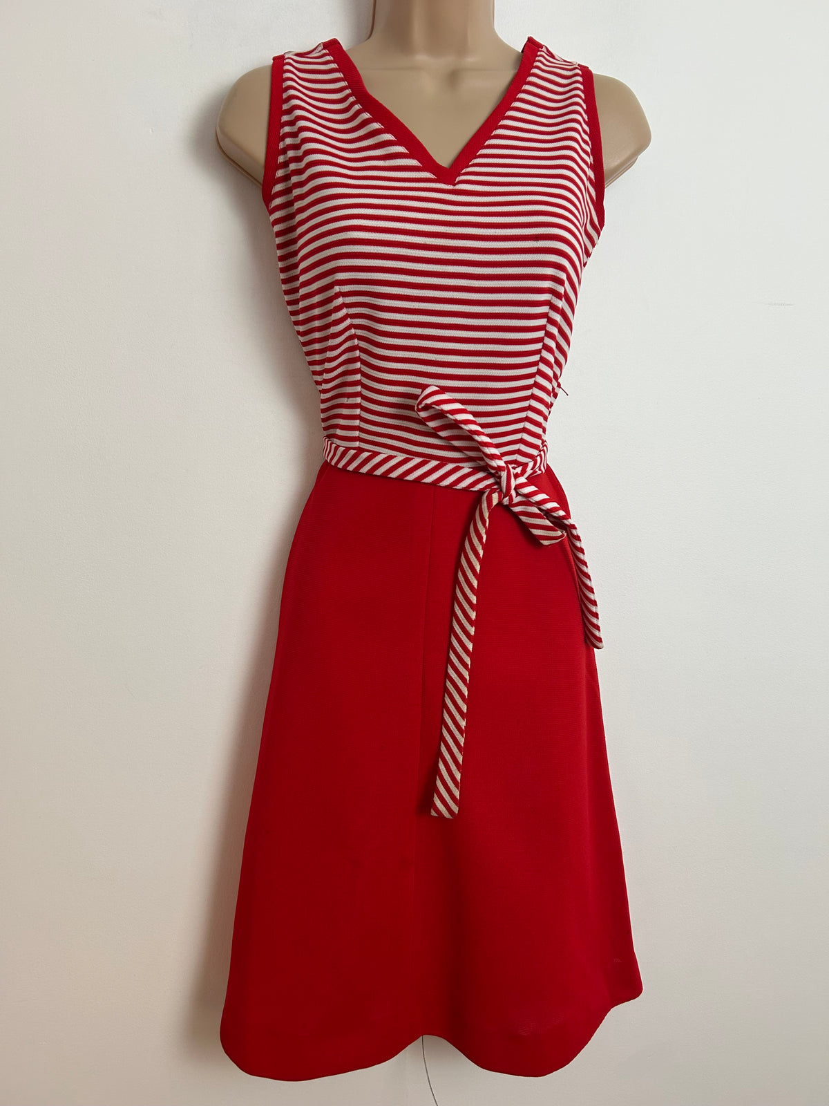 Vintage 1970s UK Size 8 Red & White Stripe Print Sleeveless Belted Flared Day Dress