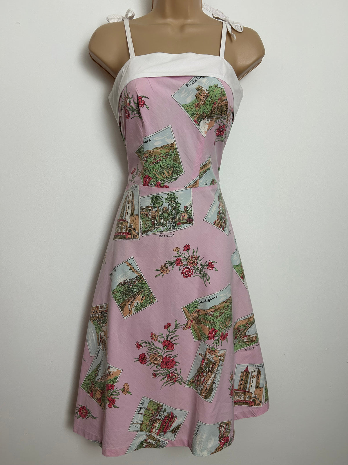 Vintage 1980s Size 8-10 Pink Italian Cities Postcard Print 50s Style Cotton Sun Dress