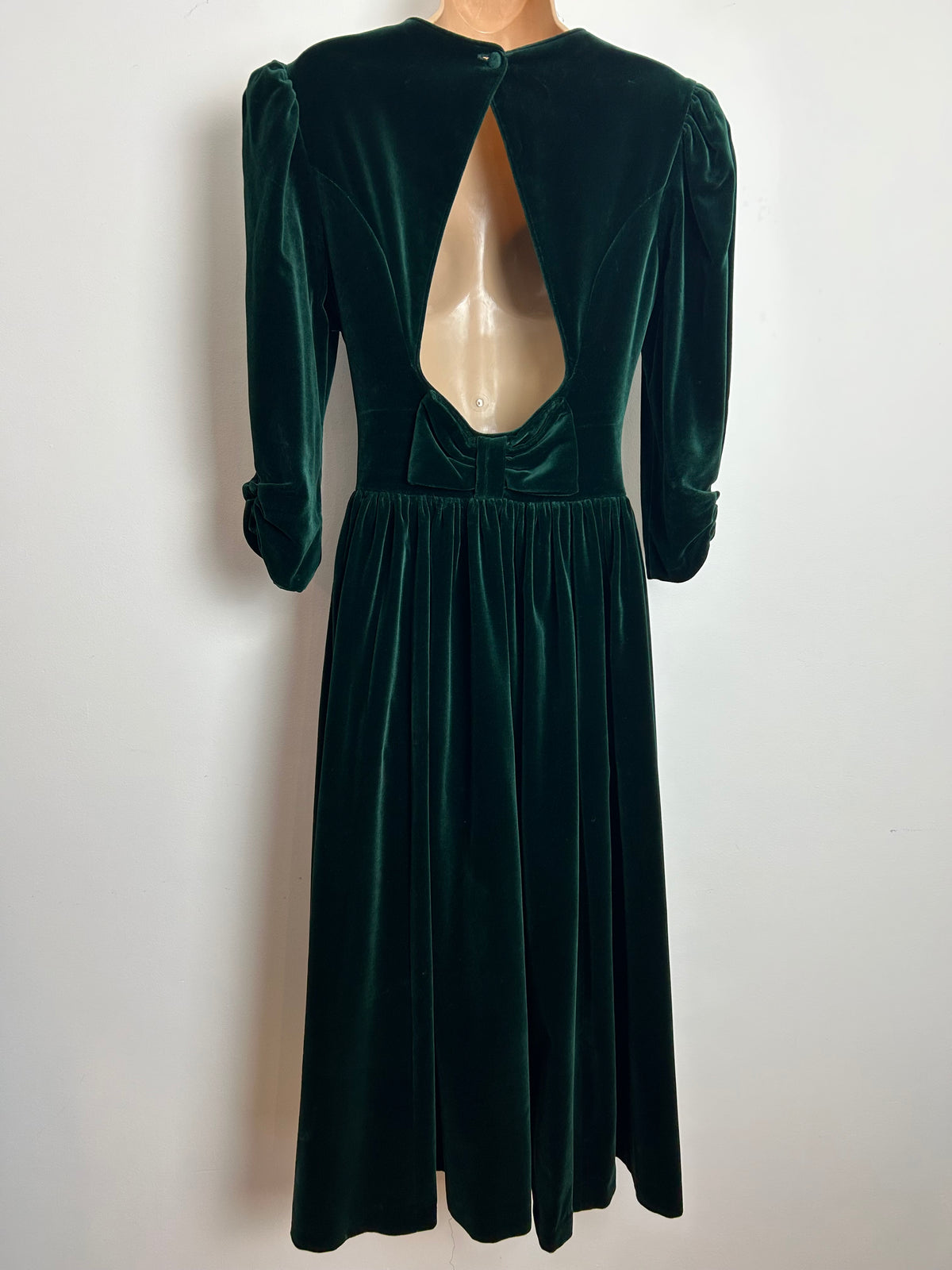 Vintage 1980s LAURA ASHLEY Made In Hungary Size 10 (14 On Label) Bottle Green Velvet Open Back Midi Dress