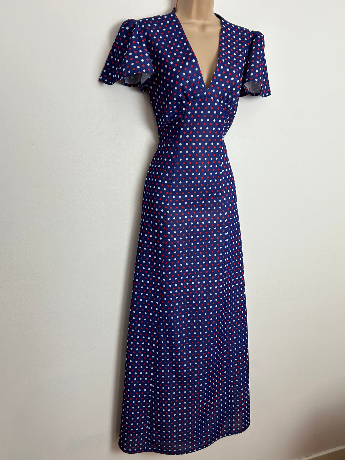 Vintage 1970s UK Size 8 Cute Blue Red & White Polka Dot Short Sleeve Maxi Dress