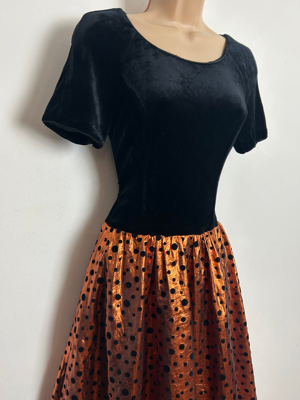 Vintage 1980s Size 10 Black & Bronze Velour & Taffeta Flock Polka Dot Party Prom Style Dress