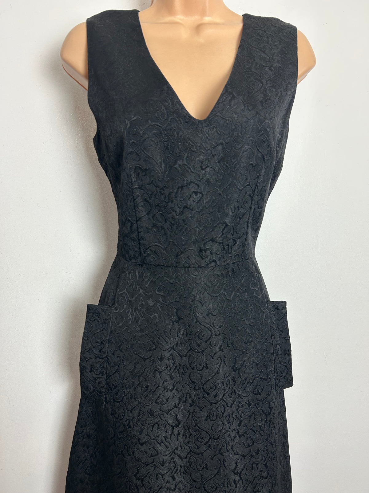 Vintage 1960s Size 8 Black Jacquard Sleeveless Maxi Dress With Mock Pocket Detail