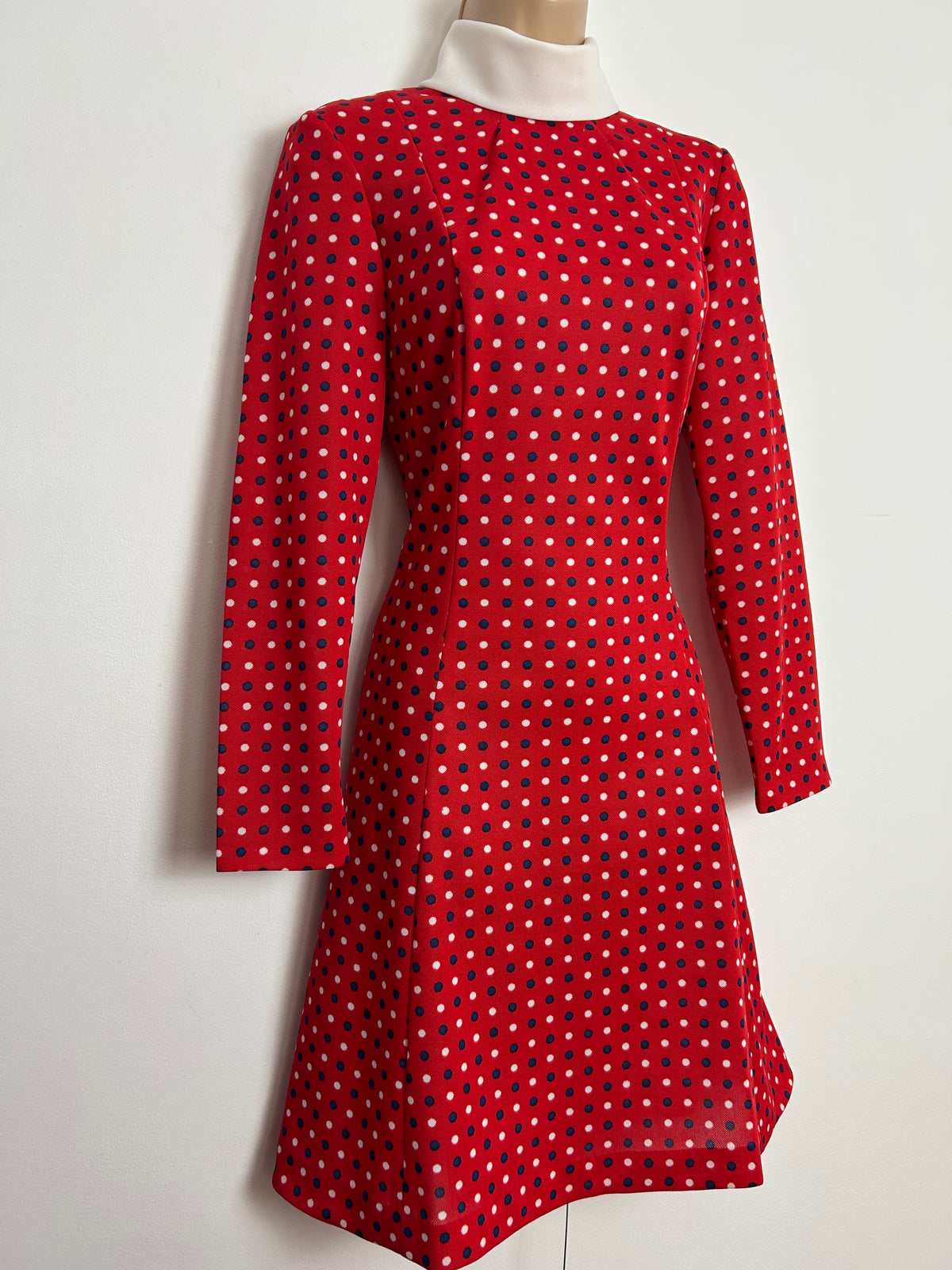 Vintage 1960s Size 8 Cute Red Navy Blue & White Polka Dot Long Sleeve Mod Dress