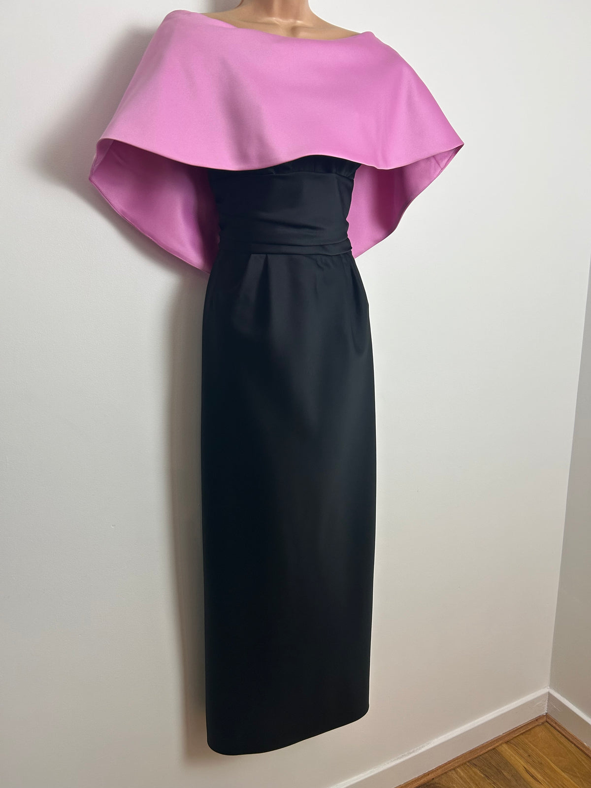 Vintage 1980s FRANK USHER Size 14 Black & Pink Low Back Shawl Collar Cocktail Gown