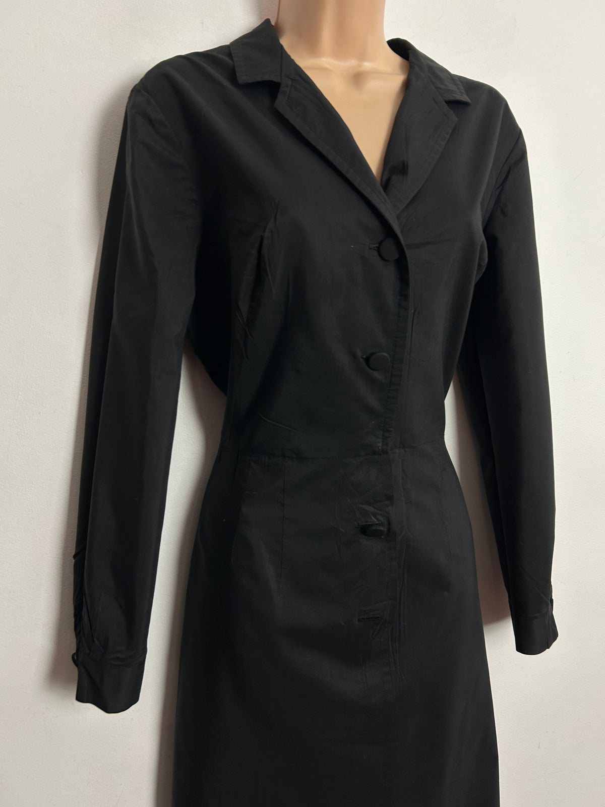 Vintage 1950s ALFRED SHAHEEN UK Size 12 Black Polished Cotton Long Sleeve Fitted Dress