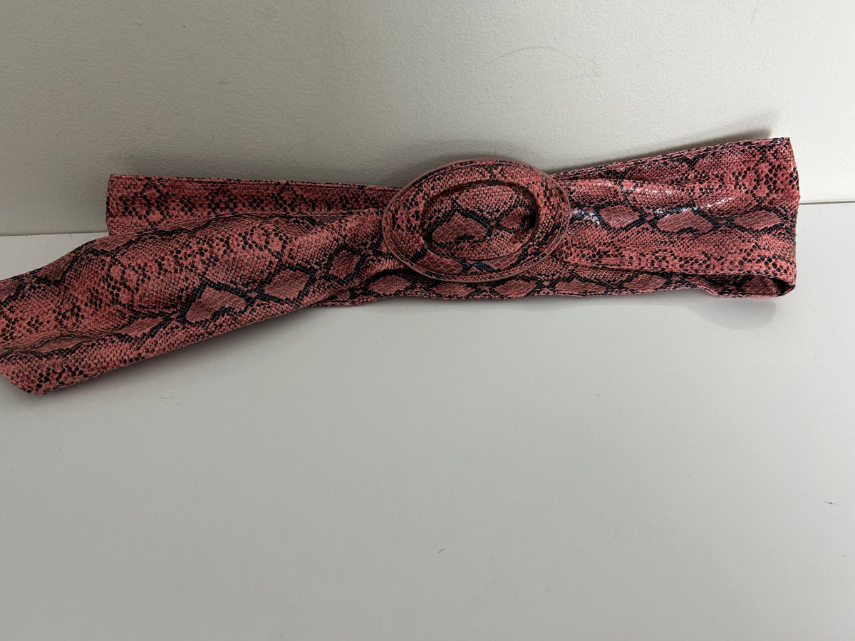 Vintage 1980s Fab Pink Python Snake Print Leather Cinch Belt