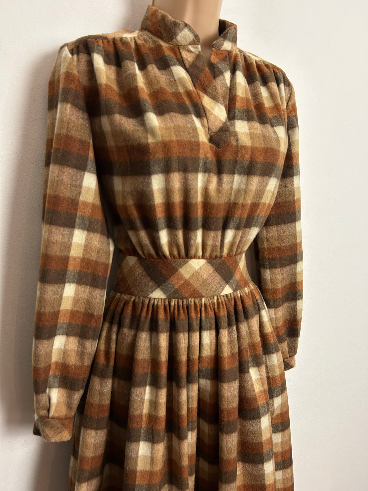 Vintage Late 1970s UK Size 10 Brown & Beige Tones Check Pattern Wool Mix Long Sleeve Dress