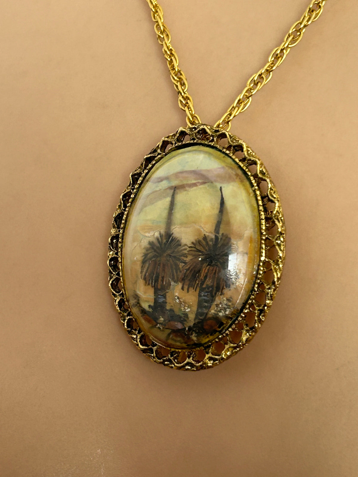 Vintage 1950s RARE Handcrafted Australian Paperbark Miniature Picture Pendant & Necklace By G. Metcalfe