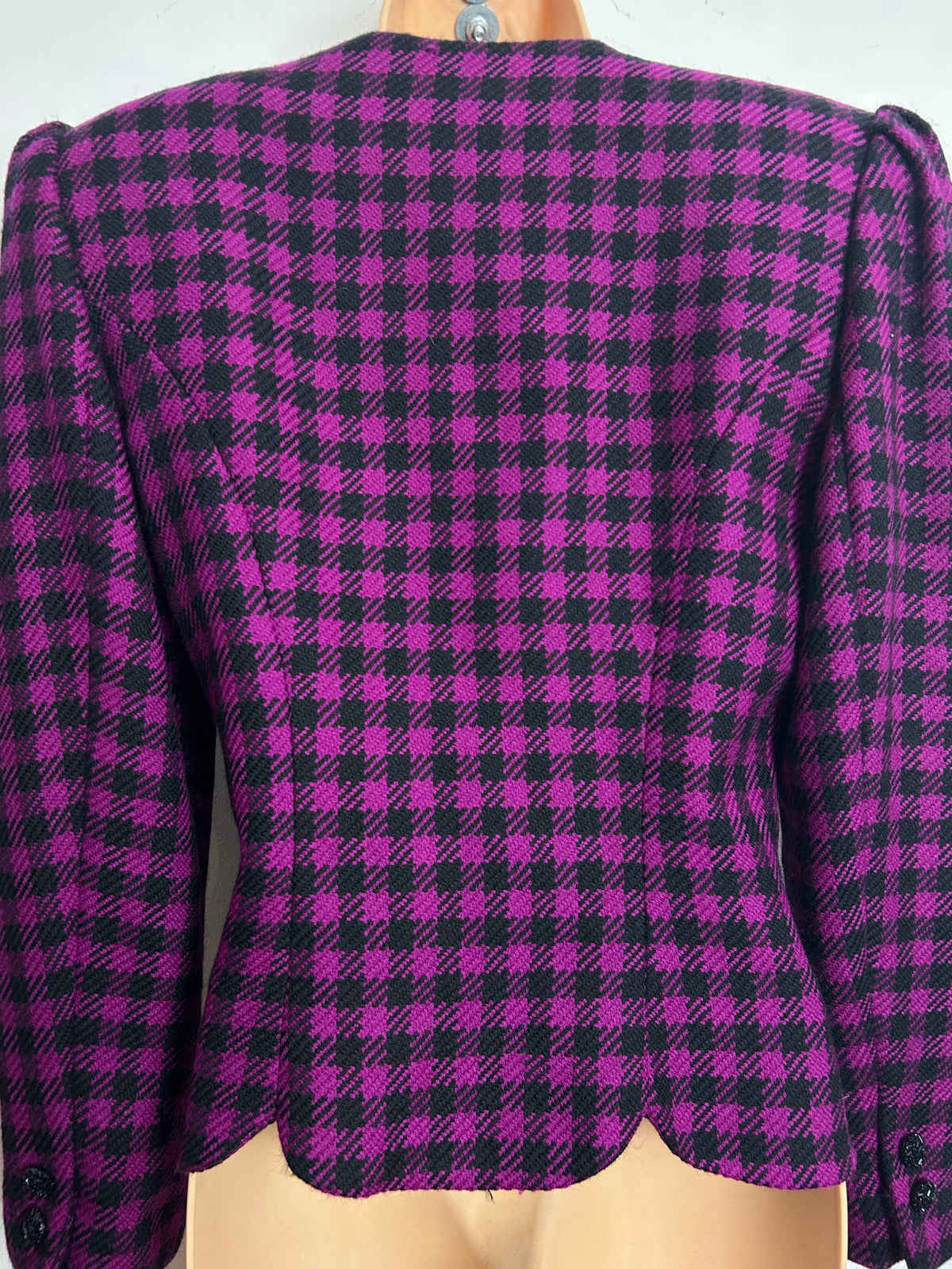 Vintage 1980s ALBERT NIPON Size 10 Dark Pink & Black Check 100% Wool Double Breasted Fitted Jacket