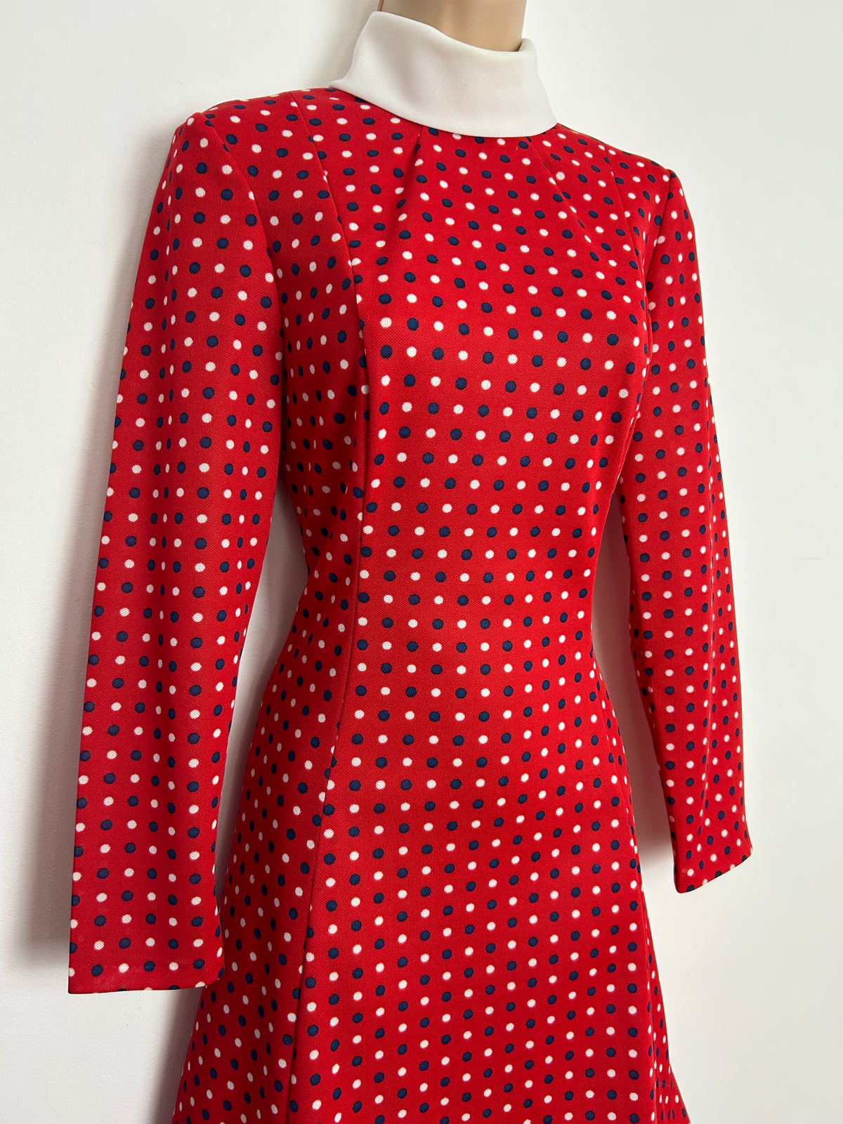 Vintage 1960s Size 8 Cute Red Navy Blue & White Polka Dot Long Sleeve Mod Dress
