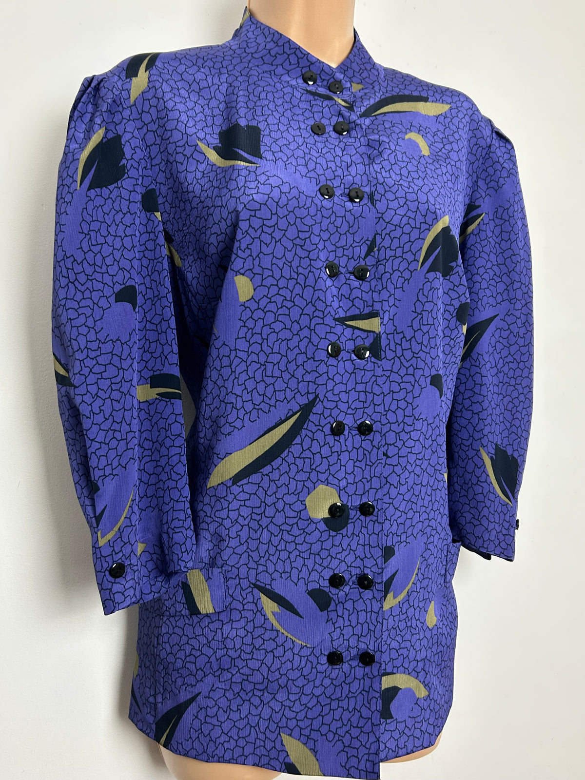 Vintage 1980s Size 12 Dark Purple Abstract Print Double Buttons Long Sleeve Shirt