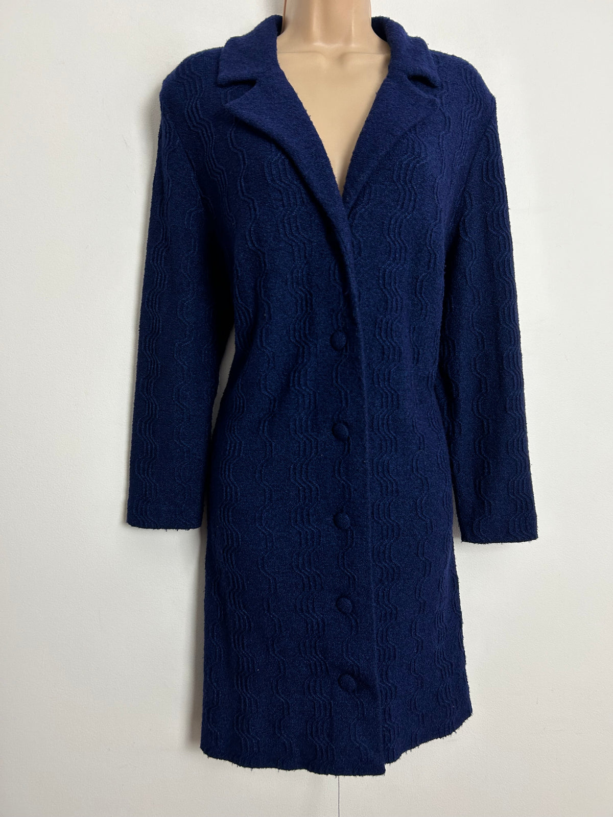 Vintage 1970s SAINT DENIS UK Size 16 Navy Blue Textured Wavy Stripe Jersey Long Sleeve Mod Shift Dress