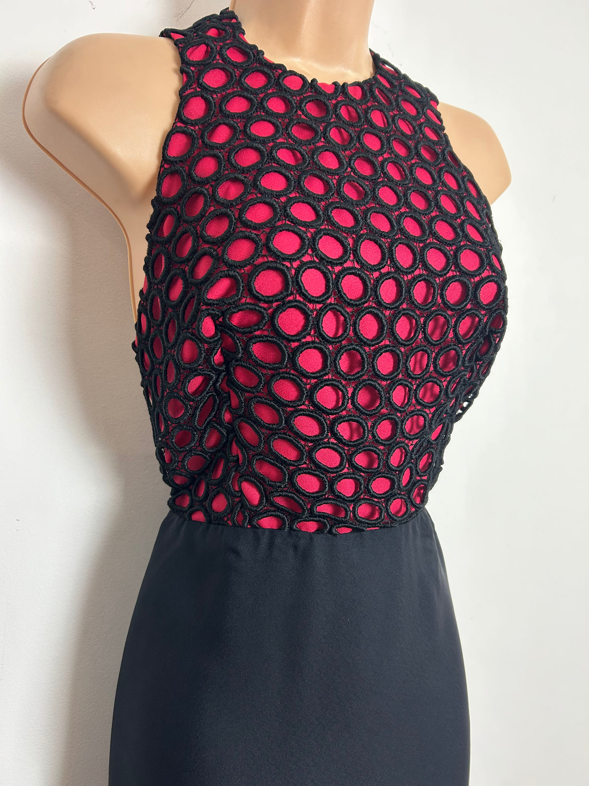 Vintage 1960s EMENSON Size 8 Black & Raspberry Crochet Overlay Halter Neck Occasion Maxi Dress