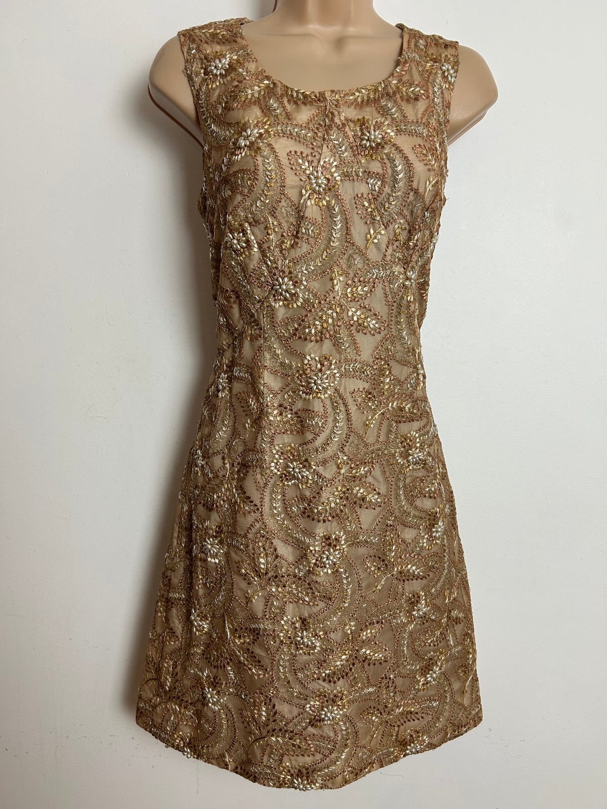 Vintage 1960s Size 6-8 Beige Silver & Gold Embroidered Bead Detail Evening Party Dress