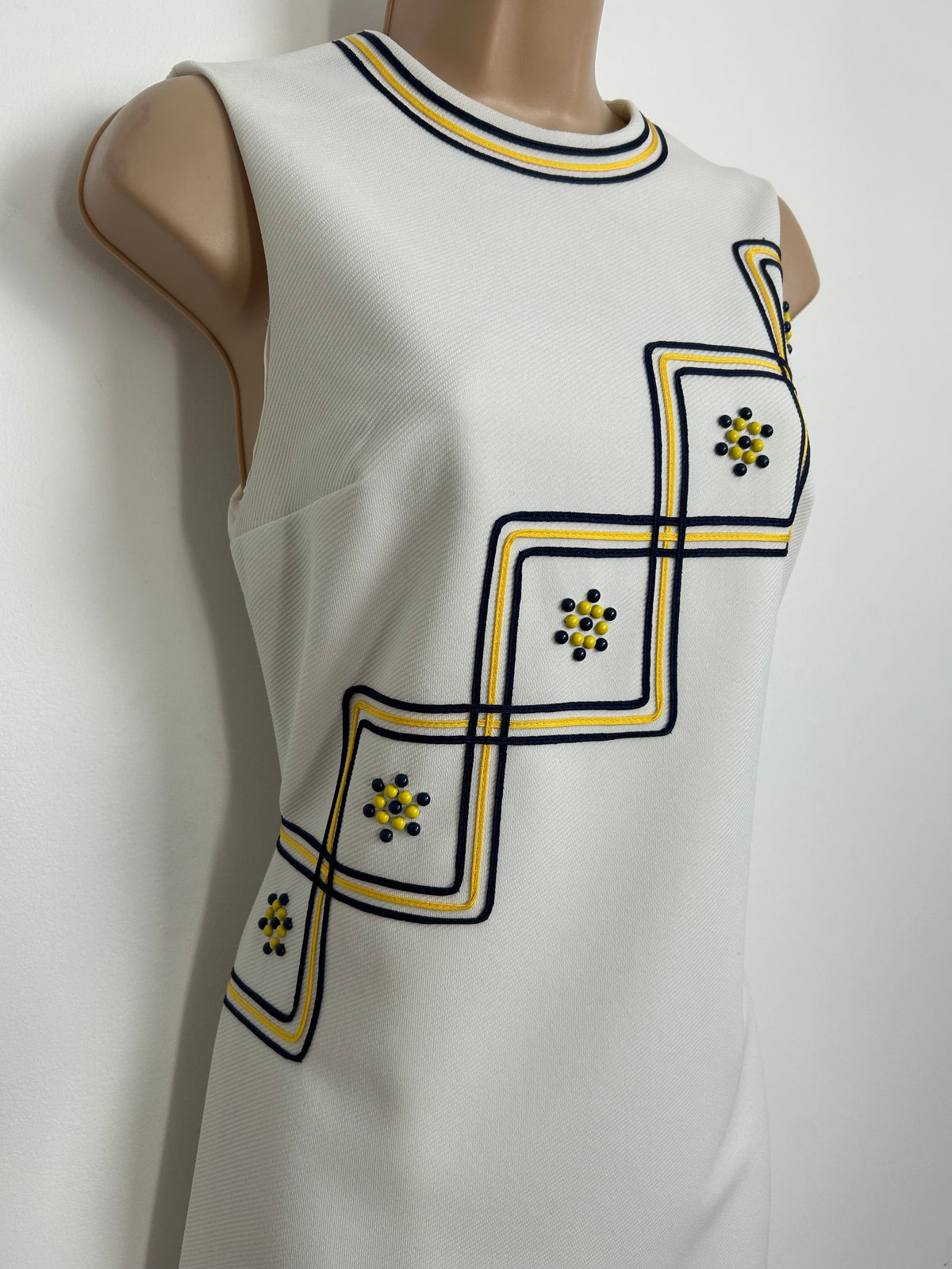 Vintage 1960s Size 8 White Navy Blue & Yellow Braid & Bead Embellishment Mini Mod Scooter Shift Dress