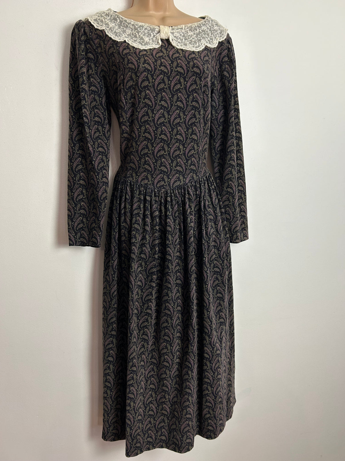 Vintage 1980s LAURA ASHLEY UK Size 12 (Size 14 On The Label) Black Purple & Green Paisley Needlecord Lace Collar Midi Dress