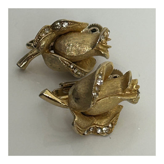 Vintage 1960s JEWELCRAFT Gold Tone Rose Bud Diamante Set Clip On Earrings