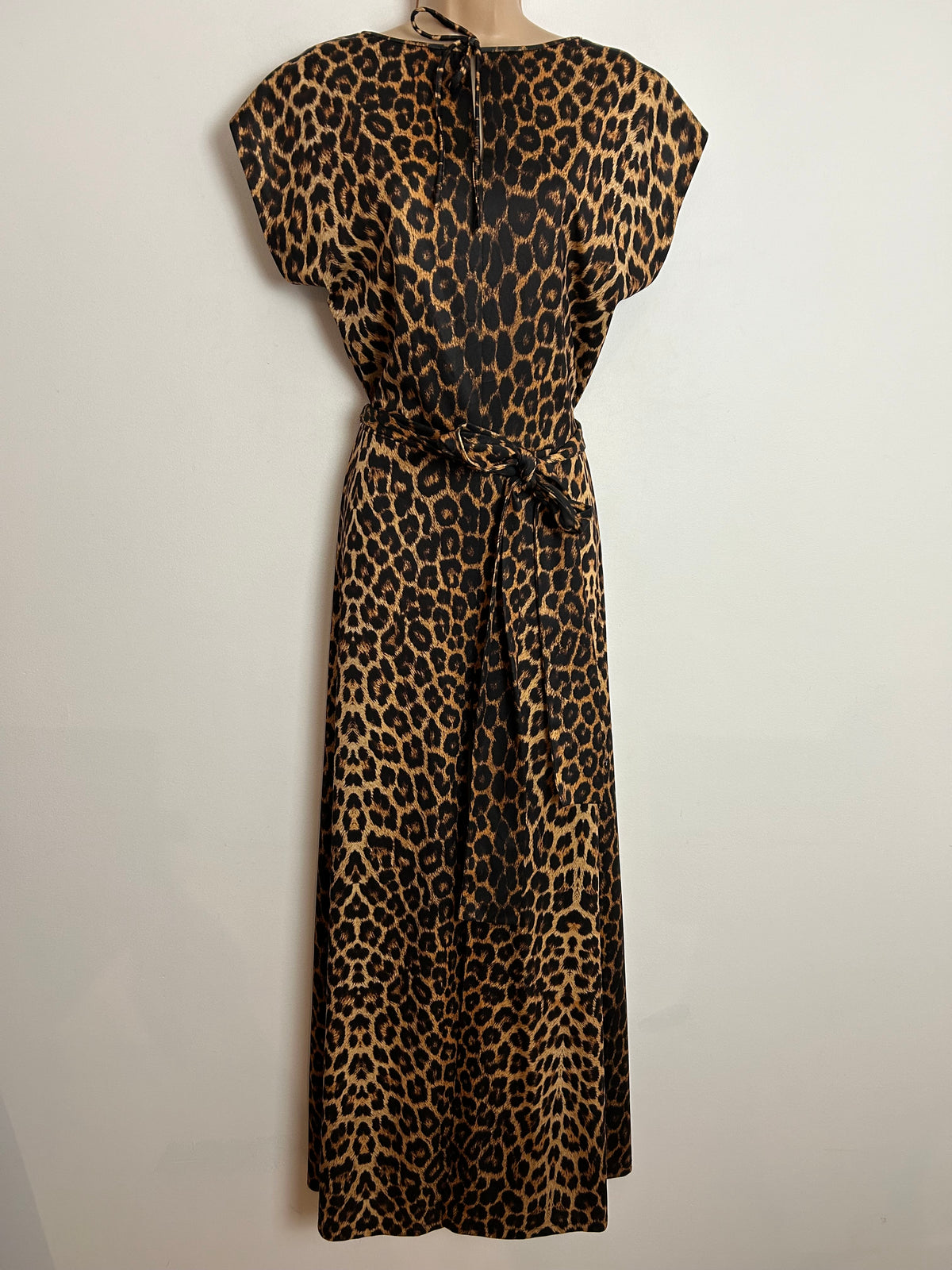 Vintage Early 1980s UK Size 14-16 Black & Tan Leopard Print Cap Sleeve Belted Split Panel Maxi Dress