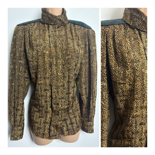 Vintage 1980s JORDAN Size 10-12 Animal Print Shoulder Patches Long Sleeve Blouse