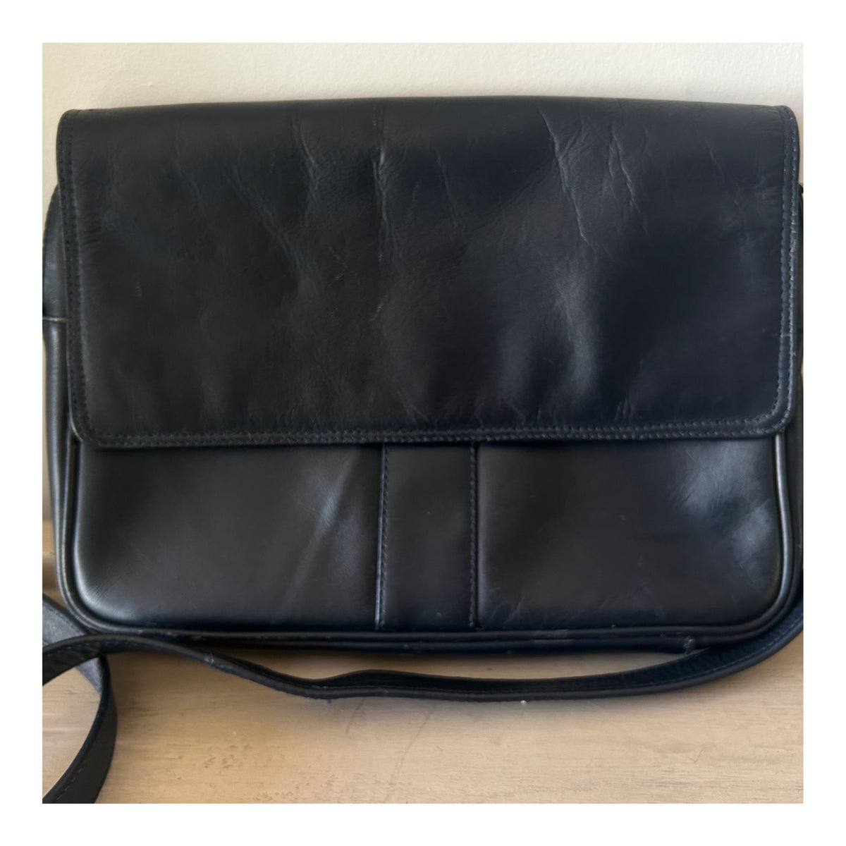 Vintage 1980s Blue Black Classic Shoulder Bag Handbag