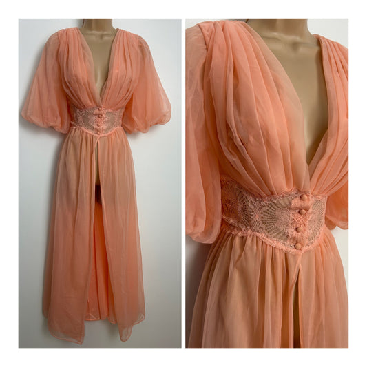 Vintage 1960s KAYSER Size 8-10 Coral Bri-Nylon Shirt Puffed Sleeve Lace Trim Nightdress