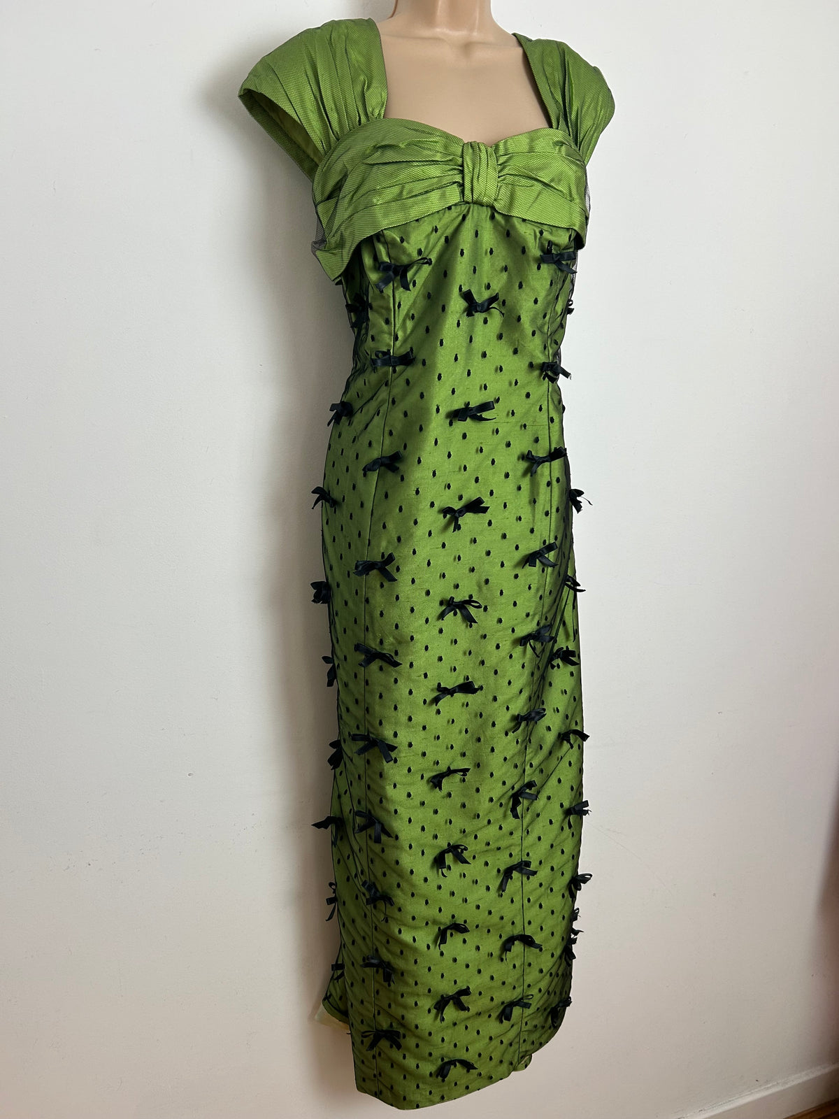 Vintage Late 1950s Size 12 Green & Black Polka Dot Mesh Bow Detail Occasion Evening Ballgown