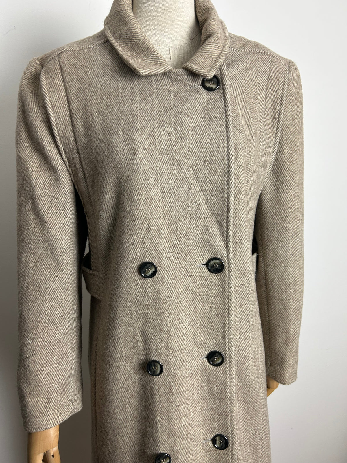 Vintage Early 1980s NOBLE FASHIONS UK Size 12-14 Beige Herringbone Pure New Wool Double Breasted Winter Coat